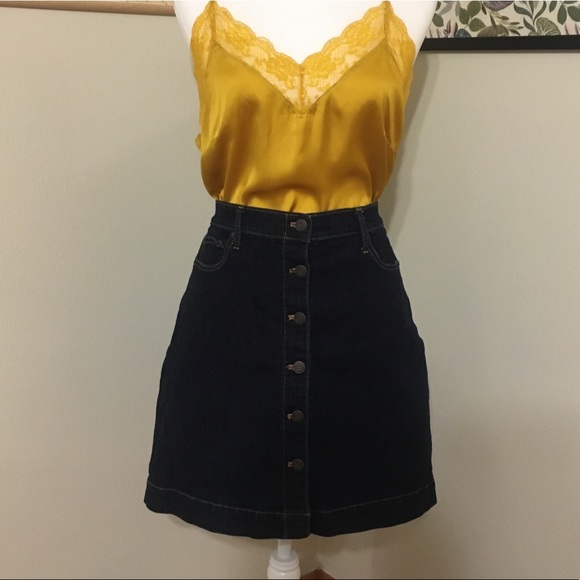 GAP Dresses & Skirts - GAP 1969 Denim Button Up Skirt